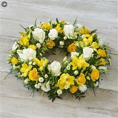 Scented Yellow Wreath